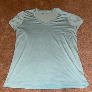 Under Armour Women’s Heat Gear Aqua V Neck - Medium